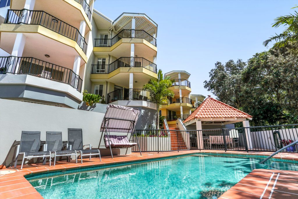 parkshores sunshine beach resort pool area